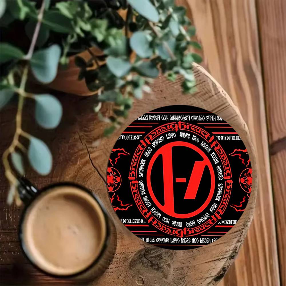 حاملات أكواب خشبية دائرية شهير - مراجعة T And Tea Coffee وسعره