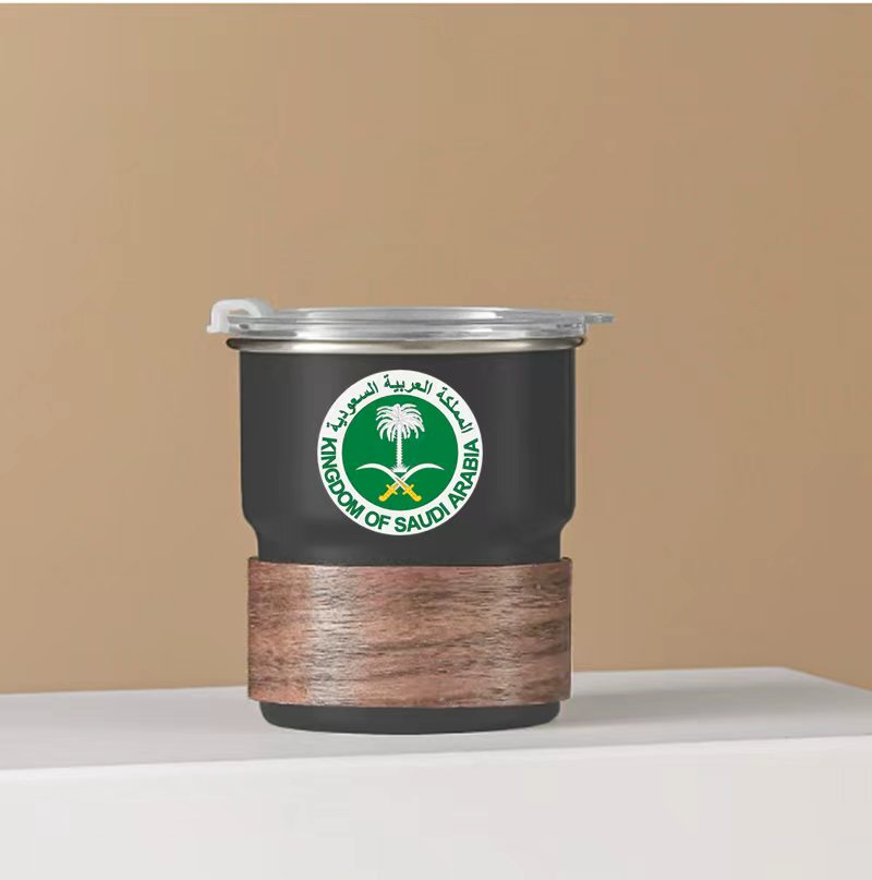 كوب قهوة جديد مع شعار. قم بتخص - مراجعة Coffee Tea Name وسعره